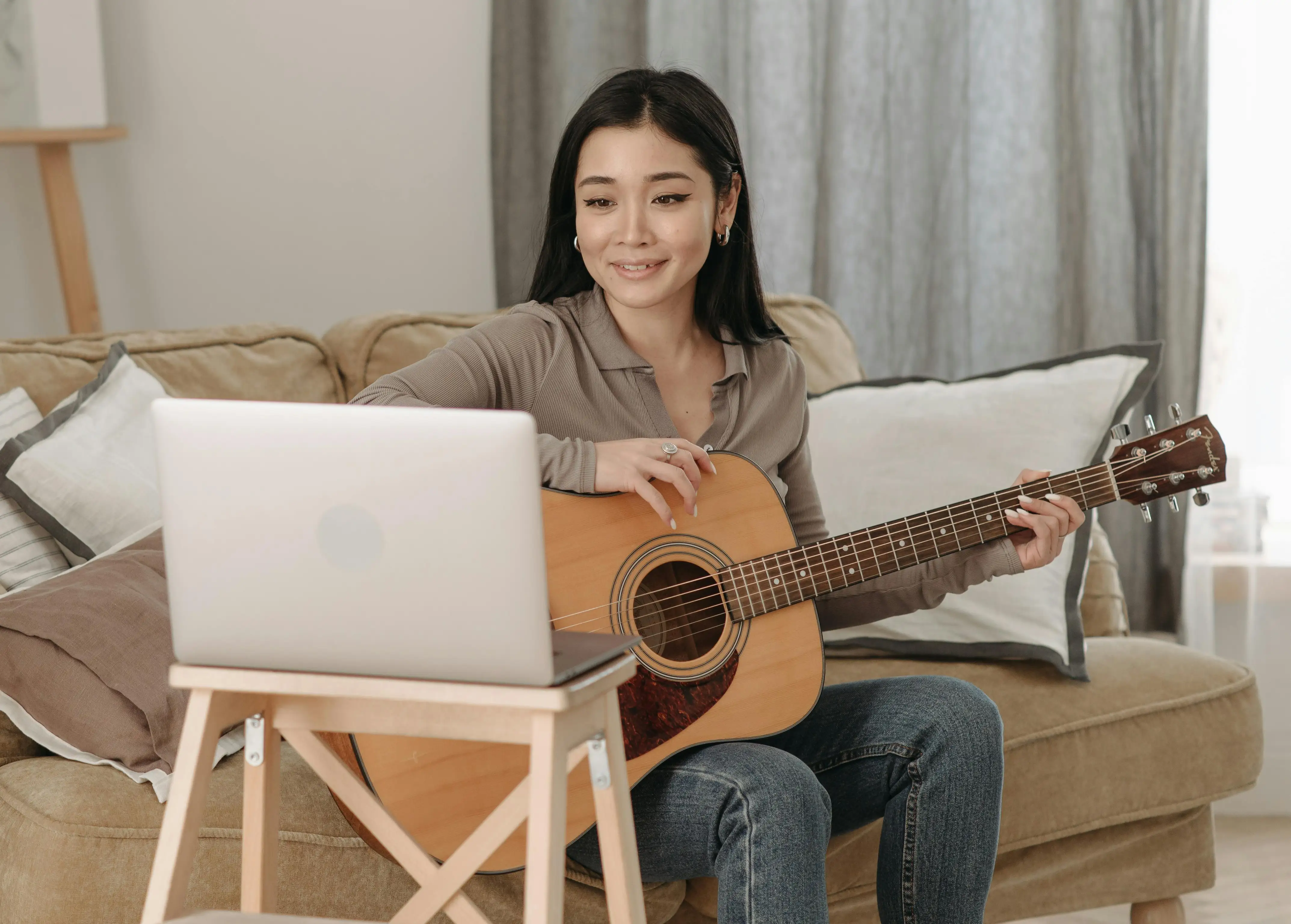 The Rise of Virtual Band Management: How Indie Artists Can Stay Organized Anywhere